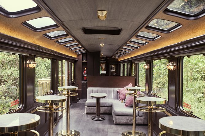 The First Class Machu Picchu Train by Inca Rail - The return ride and the dinner service