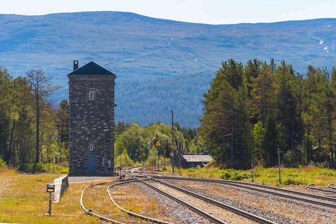 The Golden Train on Rauma Railway in Romsdalen - Who should choose this train ride?