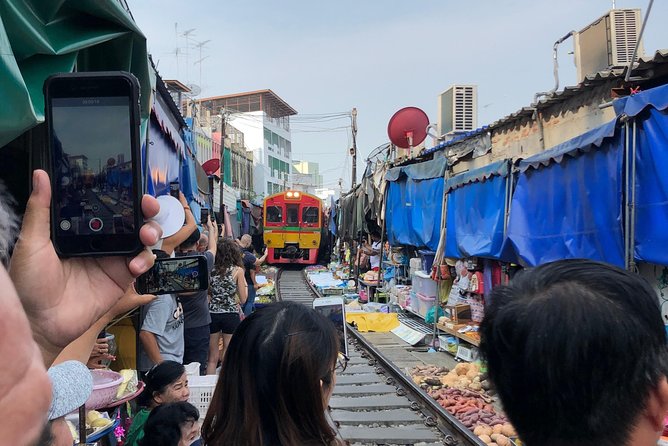 Train & Floating Market Food Adventure + Scenic train ride - Is $86.38 fair value?