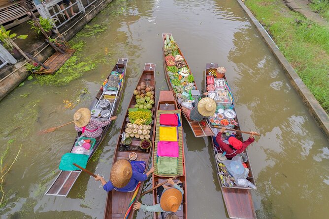 Train & Floating Market Food Adventure + Scenic train ride - The railway market is memorable, but not tranquil