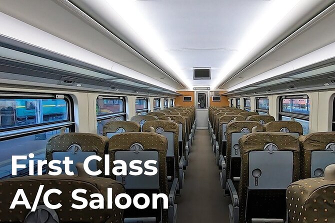 Train from Kandy to Colombo - Who will enjoy this experience most?