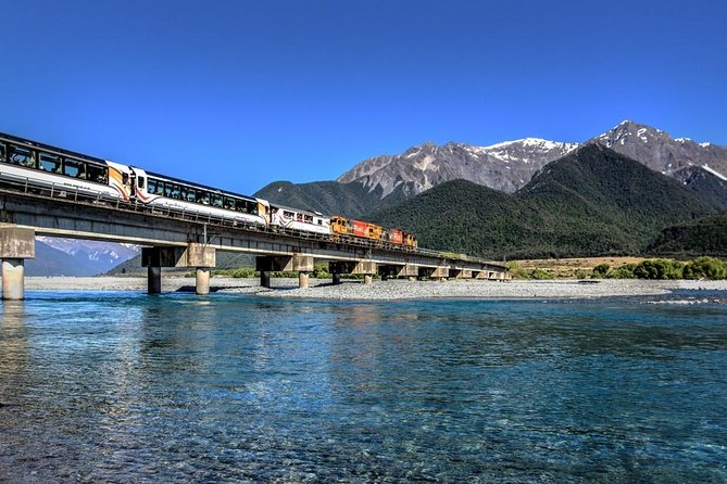 TranzAlpine Train, Arthur's Pass and Castle Hill Day Trip - Castle Hill and the limestone formations