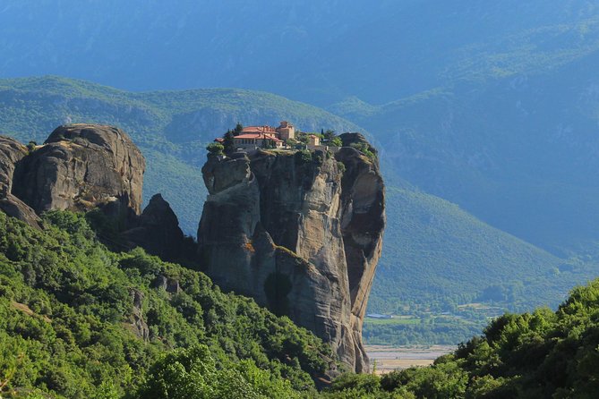 Two Days Rail Tour to Meteora from Thessaloniki - Day two: choose hiking or a minibus tour