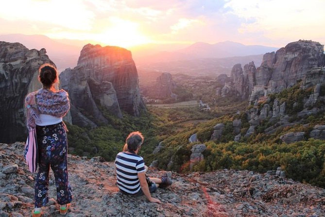 Two Days Rail Tour to Meteora from Thessaloniki - Four hours of Meteora at sunset