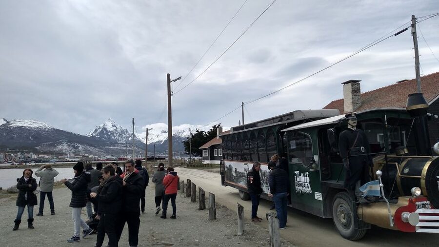 Ushuaia: Panoramic City Train Tour - How much value do you get for $20?