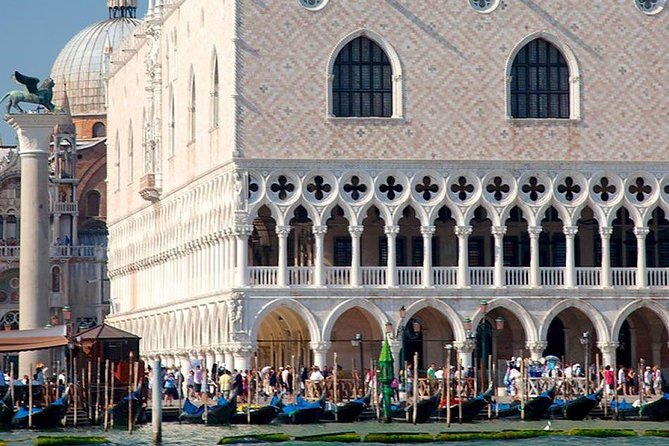 Venice Day Trip from Rome by High-Speed Train with Happy Hour - Cannaregio Cicchetti and the Happy Hour Finish