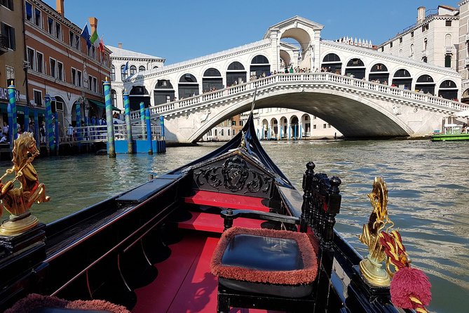 Venice Day Trip from Rome: Private Tour by High Speed Train - Rialto Bridge and the old commercial heart