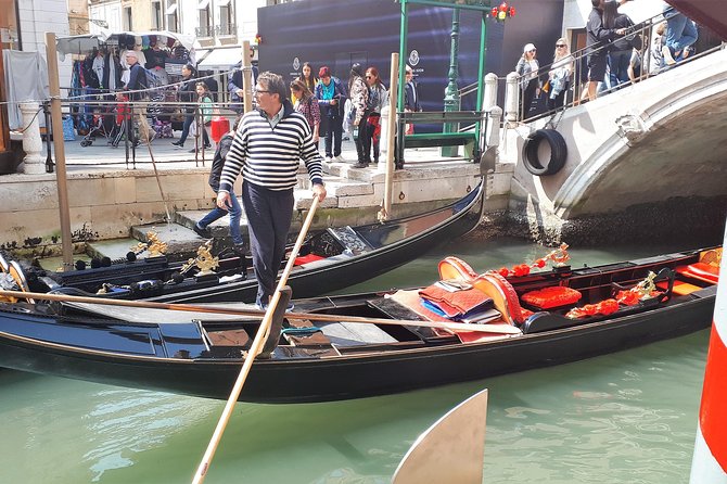 Venice Full Day tour from Milan by high speed train. Small Group - The gondola option and what it really adds