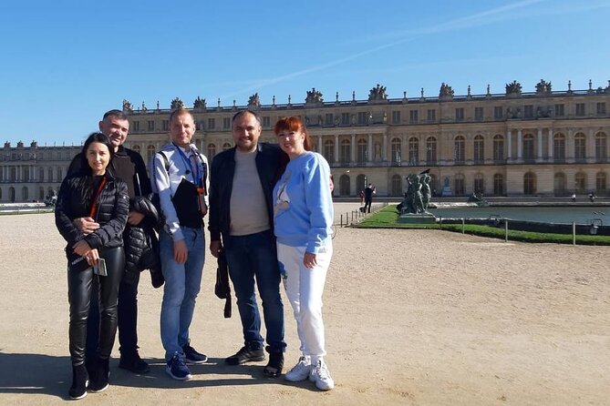Versailles: Semi-Private Guided Tour with Train - Meeting at Fontaine Saint-Michel at 11 a.m.
