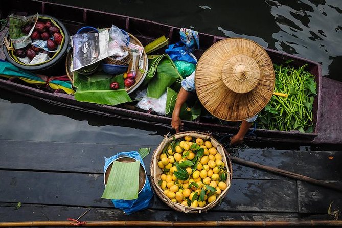 VIP Private Tour Damnoen Saduak+ Amphawa + Mae Klong Railway - Why this private market day works