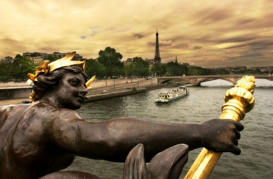 Welcome to Paris Day Trip from London via Train - Key points before you book
