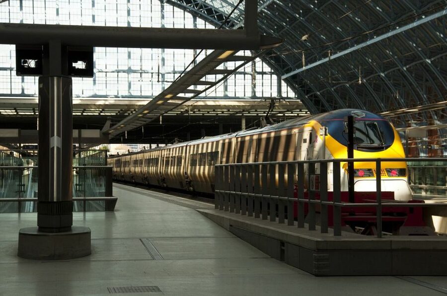 Welcome to Paris Day Trip from London via Train - Returning from Paris to London