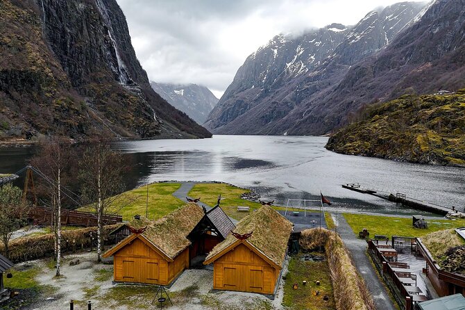 Winter Tour Viking Village, Nærøyfjord Cruise and Flåm Railway - The Flåm Railway to Myrdal