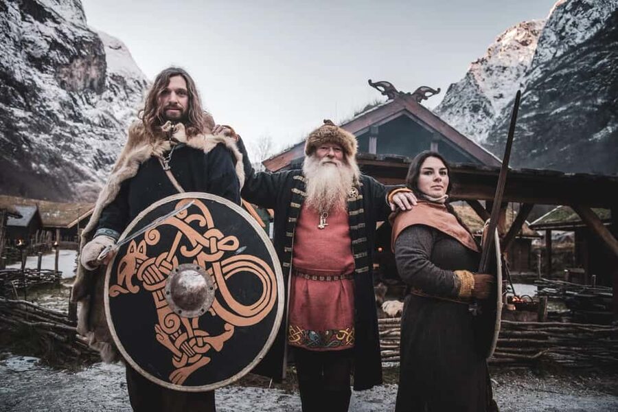 Winter Tour Viking Village, Nærøyfjord Cruise & Flåm Railway - Starting early from Bergen at 8:00 AM