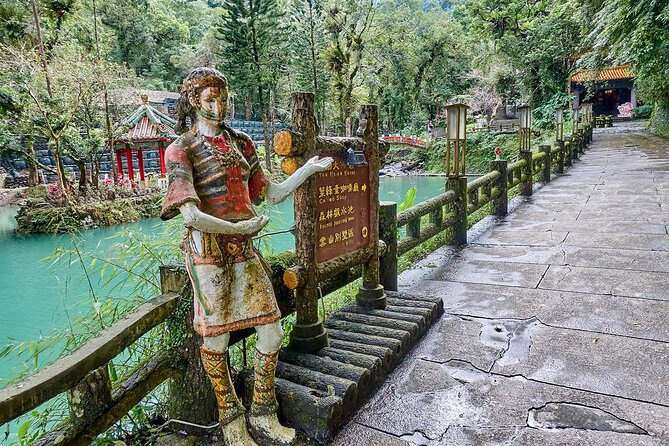 Wulai Nature Tour: Scenic Train, Waterfalls & Indigenous Cuisine - Wulai Waterfall After the Rain