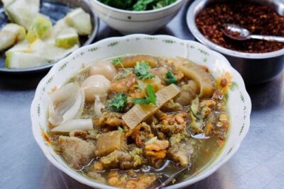 Yangon morning food tour with train ride