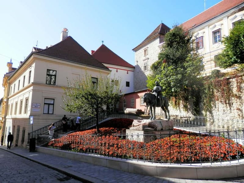 Zagreb: Group walking tour of Zagreb (funicular included) - Tkalčićeva Street and the story behind Bloody Bridge