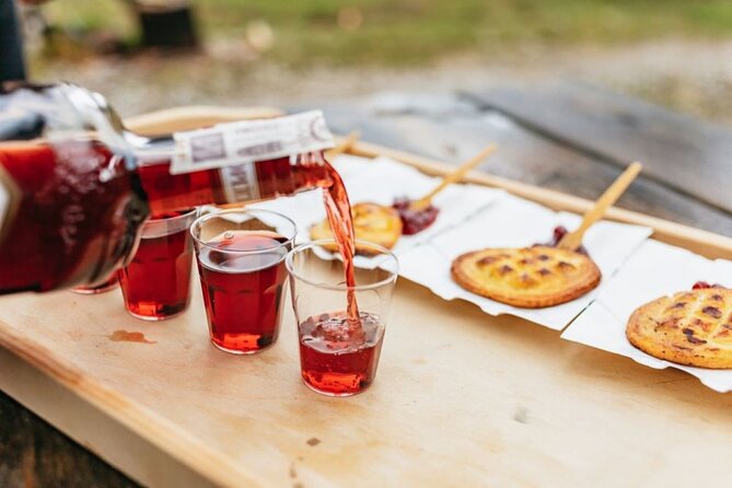 Zakopane Day Tour from Krakow with Tasting and Funicular ride - Chocholow and the smoky taste of oscypek