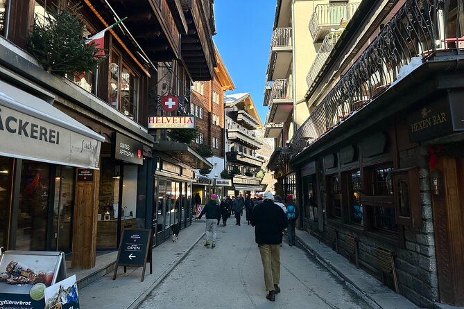 Zermatt Village & Gornergrat Railway Tour | From Zurich - Who will enjoy this day most?