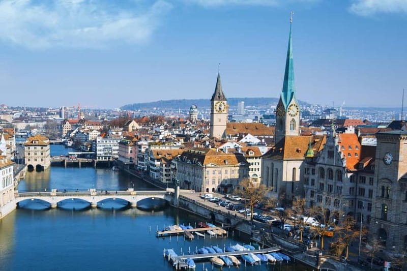 Zurich: 2-hour Best Intro Walking Tour with a Local - Lindenhof and Zurich’s classic city views
