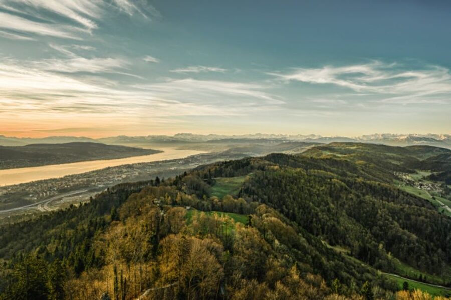Zurich: Audio Guided City Tour and Train to “Top of Zurich” - The audio guide: useful, but not perfectly timed